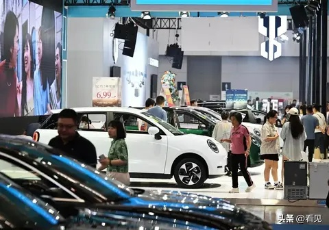 人肉车展真相揭秘，2026车模行业内幕与摄影避坑全攻略