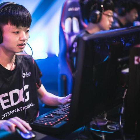 OMG达7类型2025实战密码，4大冲级流派与LPL青训数据解密