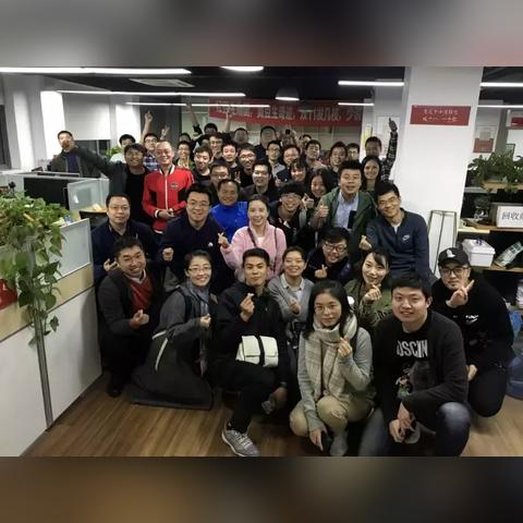 一、1.85版本核心架构与市面魔改版的致命区别