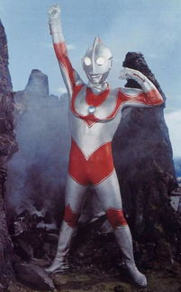 四川奥特曼石窟惹争议，男子改雕汽车石窟完工重开启创作之旅