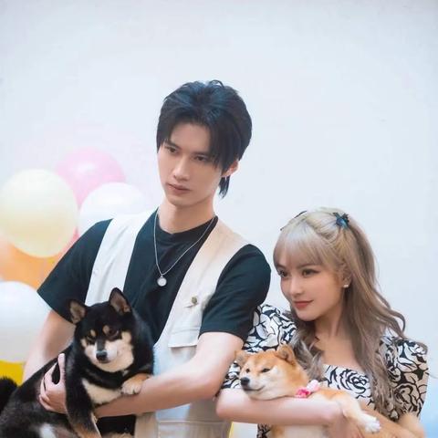 好利来大公子罗昊留长发、穿女装、化浓妆，背后究竟怎么回事？