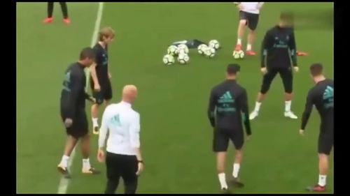 瓦罗兰特枪法瓶颈？2025职业队训练法公开，从青铜到赋能的5个隐藏机制