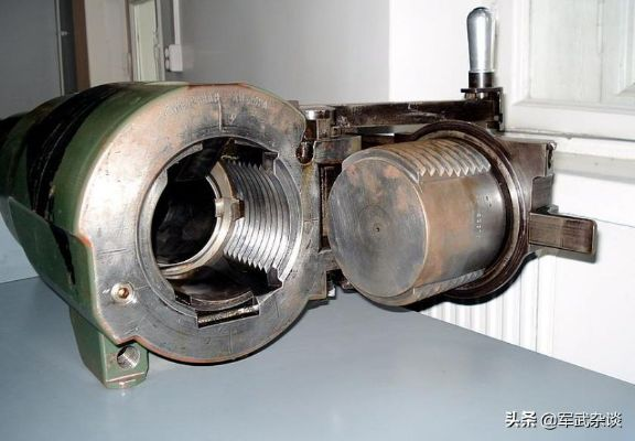 一、炮闩保险机的底层机制，为什么顺序决定成败