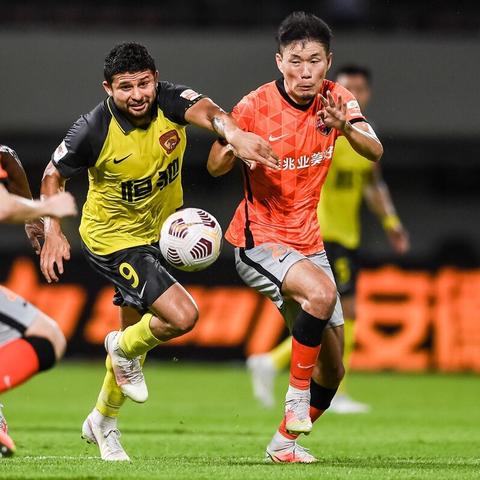 战场模式怎么玩才不吃亏？2025私藏版吃鸡攻略与战神上分技巧全解析