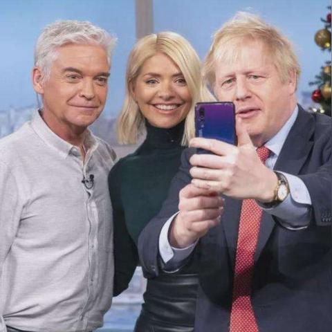 QQ游戏排行榜前十名隐藏规律，2025年黑马数据+3大选游黄金法则