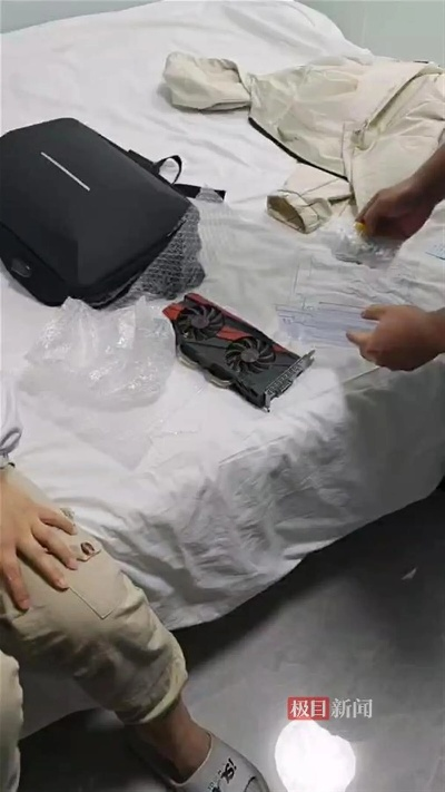 三张价值近10万元显卡被盗！小偷竟破门闯入电脑店作案