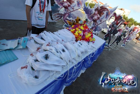 3月4日完美国际二十周年首发,邀你和水木年华共赴花朝盛宴! 3月4日完美国际二十周年首发,邀你和水木年华共赴花朝盛宴!