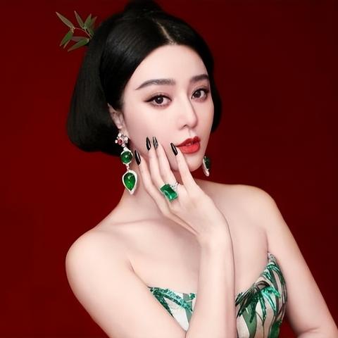 高叶戛纳礼服开线回应爆火，明星危机公关3大逆袭法则与造型团队内部手册