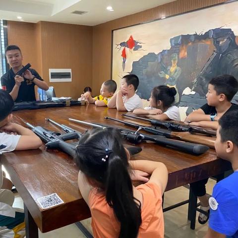 游戏类型定位，合作射击的硬核进化