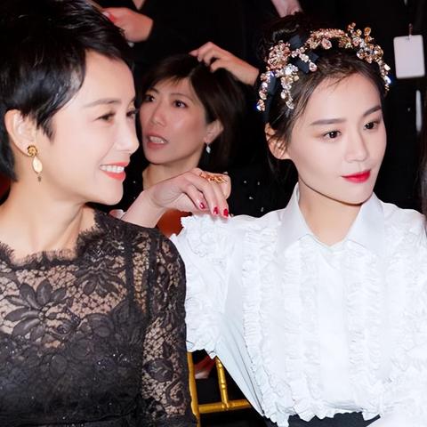 美国女星婚后吐苦水，孩子总敲门，夫妻生活成难题