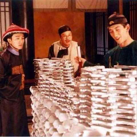 2026年猪猪魔域终极生存指南，从菜鸟到霸服的7天裂变式成长密码