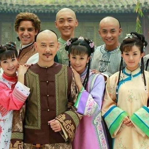 新版还珠格格之燕儿翩翩飞，2011翻拍版vs经典老版差异全解析