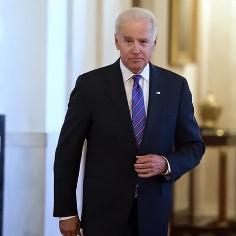 真三国无双OL武器系统2026终极指南，配装连招全解析