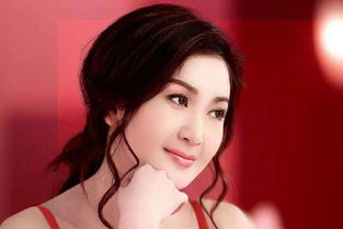 日本性感女星坦言与大10岁丈夫结婚原因：颜值吸引人