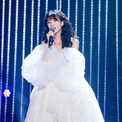 一、999版本不是数字游戏，而是精准收割工具