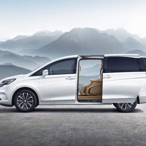 一、网通传奇家族的四大隐藏分类（90%玩家都选错）