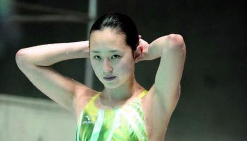 泰国学仰泳3天女孩晒成酱油色,回国竟遭海关质疑国籍! 泰国学仰泳3天女孩晒成酱油色,回国竟遭海关质疑国籍!