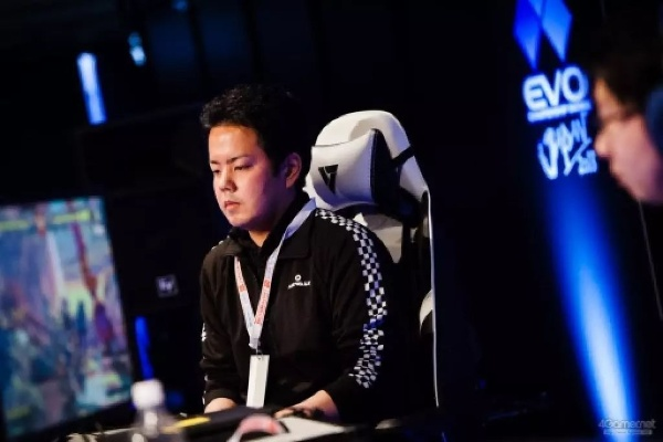 为什么Evo 2016被奉为格斗电竞圣经？3大传世对决与战术遗产揭秘