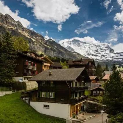 想开启阿尔卑斯经营传奇？叙事模拟经营新作覆雪之上别错过！