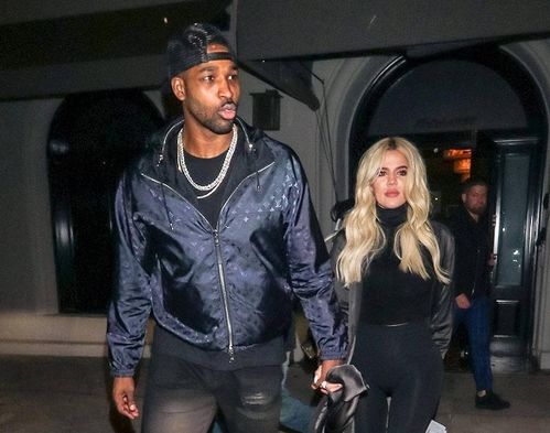 出轨男友孩子还想生！科勒卡戴珊，女孩就该有姐妹陪伴