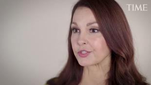 童颜巨乳角色设计密码，从标签化到破圈的2026年实战方法论