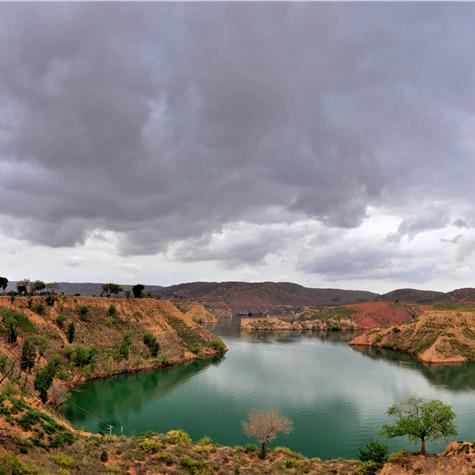 全球畅销榜前五！红色沙漠游戏质量引玩家热烈讨论