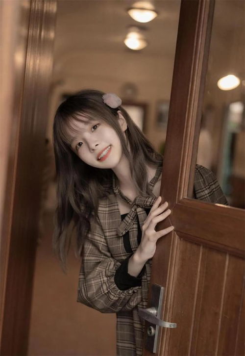 水下骑比基尼玩法揭秘！纯欲美女天花板动态图带你一探究竟