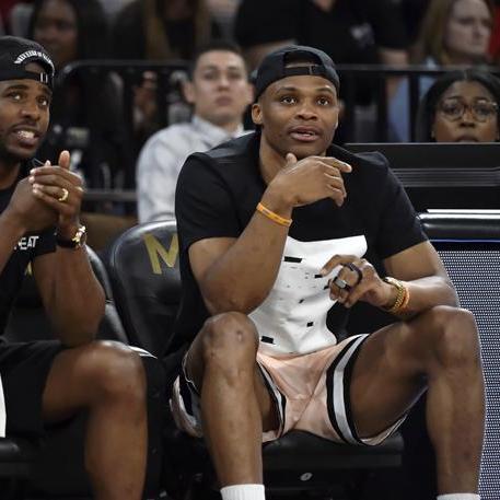 雷霆战机iOS辅助2026年还能用吗？最新越狱插件与免越狱方案深度测评