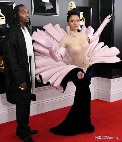 因高反在丹佛演出被迫吸氧，Cardi B，像边跑马拉松边憋气