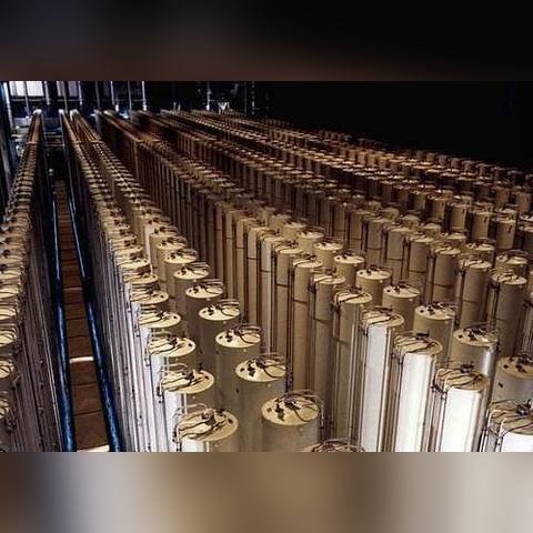 《红色沙漠》突袭添加D加密！24小时5台机器激活