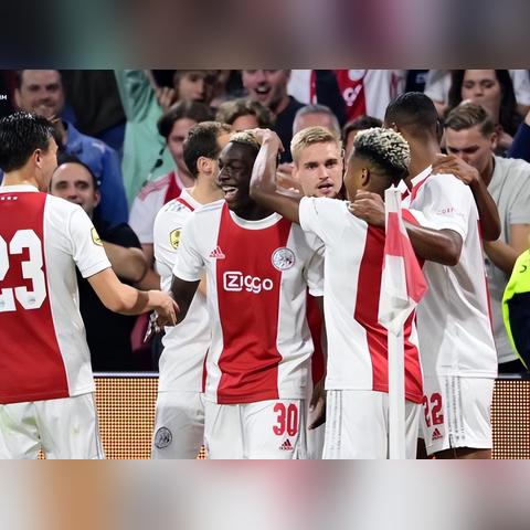 实况2011妖人终极攻略，从隐藏神锋到白菜价后防核心培养门道