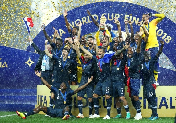 法国铁腰赛场威风尽显，西班牙赛场群星璀璨光芒闪耀！