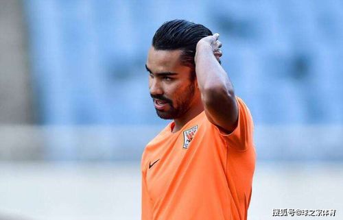 马克莱莱全场覆盖，化身球场指挥官精准调度掌控全局！