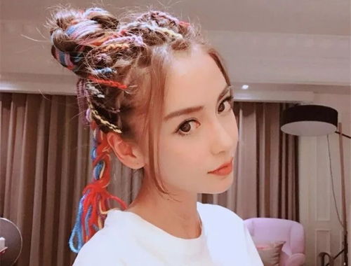 抖音第一蒂法,日常造型贵气尽显,魅力轻松拿捏! 抖音第一蒂法,日常造型贵气尽显,魅力轻松拿捏!