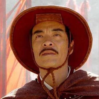 最惨一剪没！玩家失手剪坏价值25万元的卡：直接疯了