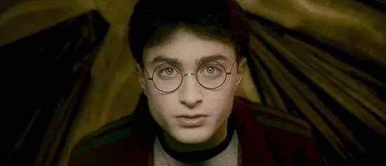 哈利波特初代伏地魔原设计因太惊悚弃用，怕给儿童留心理创伤