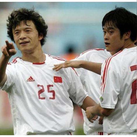 《中国足球模拟器》在Steam上发售 酒桌文化都还原了