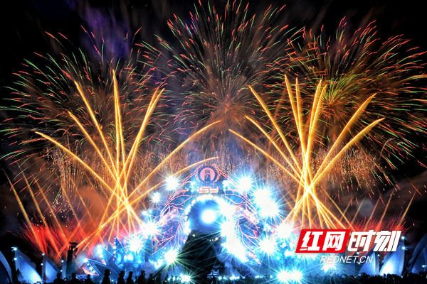 烟花之乡浏阳与魔域双向赋能，邀你共赴这场次元盛宴！