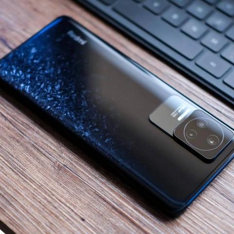 内存厂商为何怕供过于求？2028需求热潮预计结束