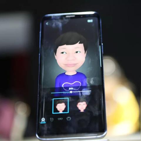 韩国女网红搞手机鄙视链:用三星让人厌恶 iPhone优秀