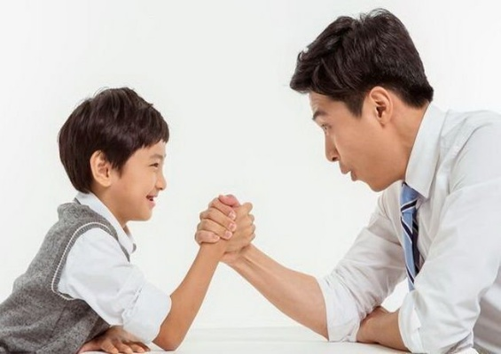 当爸爸像周杰伦，创意型父亲的育儿优势与实战沟通策略