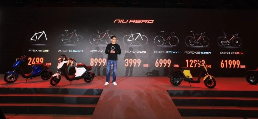 小牛新国标电动自行车全球首发AI车机系统，5299元起开启骑行新体验