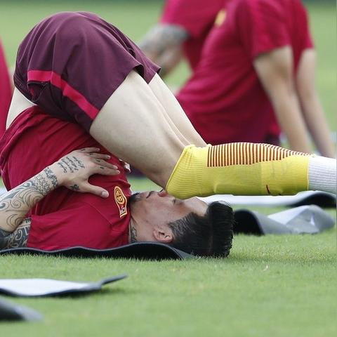 魔兽世界绝版战袍回归？光明使者战袍获取终极指南