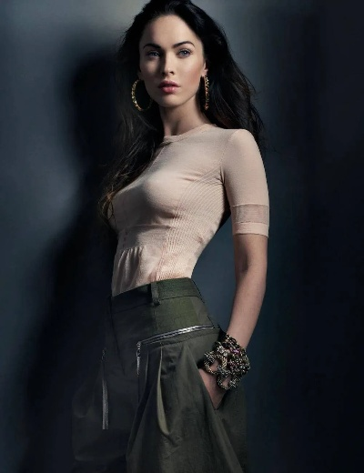 多年前的梅根·福克斯vs.2026年的梅根·福克斯