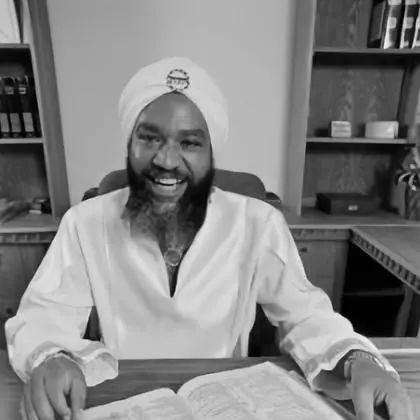 黑人女主+邪教杀一人！IGN8分恐怖片，今晚轮到你？