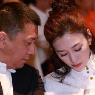 守望先锋玩家因雾子皮肤多及纹身不满，网暴制作人促重新创作