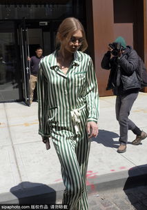 黑丝透光动态图曝光！超模抖动展现别样风情