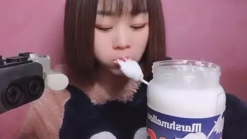 生化9配音秘诀，喝牛奶让口水更粘稠