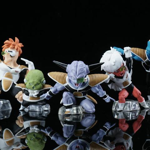 超六成玩家月购一件以上，万代盲盒最新消费趋势