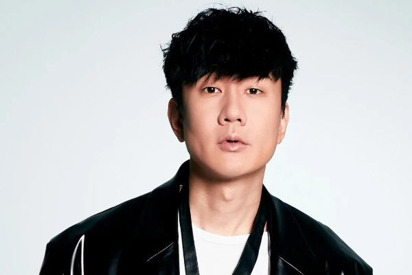 林俊杰谈心脏病情，生命的沙漏加速了